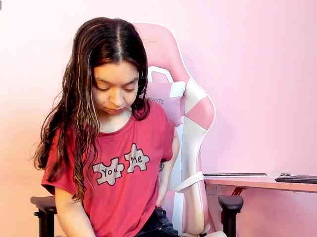 CharlotteMuller webcam