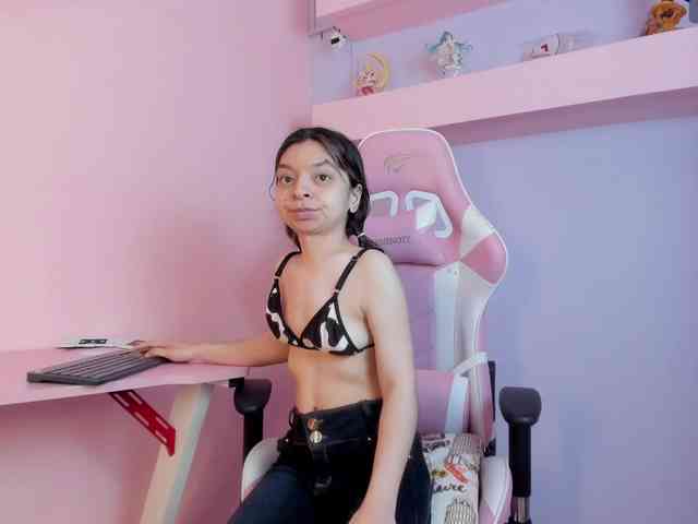 CharlotteMuller webcam