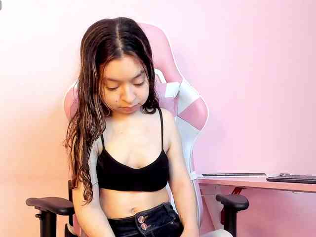 CharlotteMuller webcam