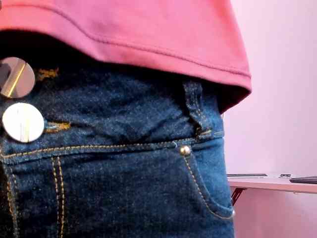 CharlotteMuller webcam