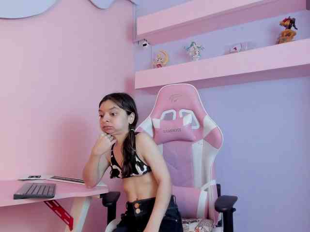 CharlotteMuller webcam