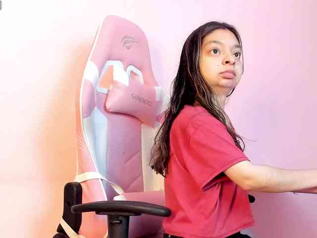 CharlotteMuller webcam