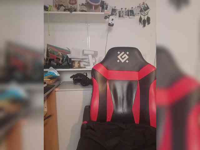 bonniewoods23 webcam