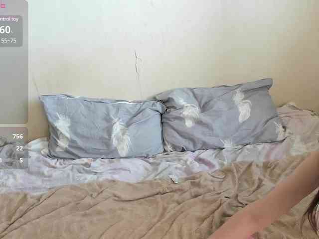 bonniewoods23 webcam
