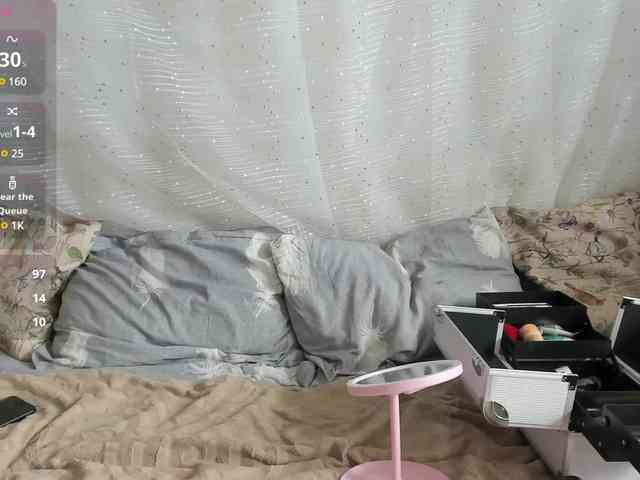 bonniewoods23 webcam