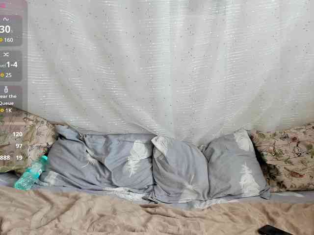 bonniewoods23 webcam