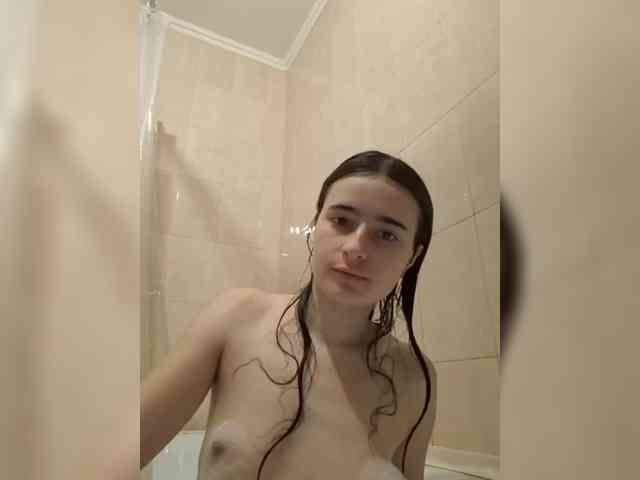 bonniewoods23 webcam