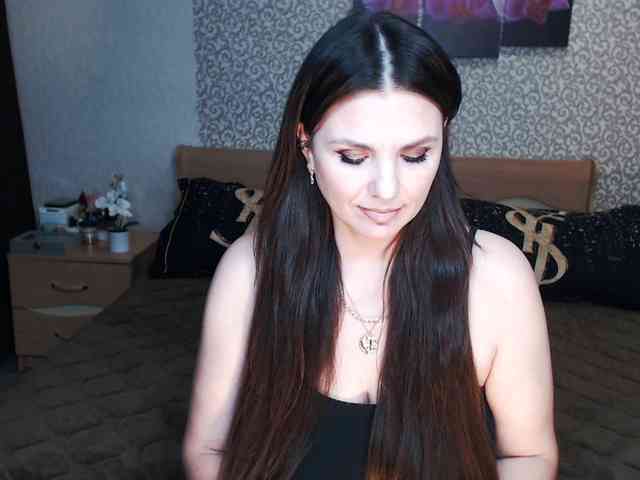 AwesomeValen webcam