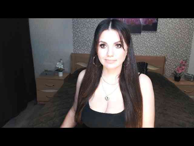 AwesomeValen webcam