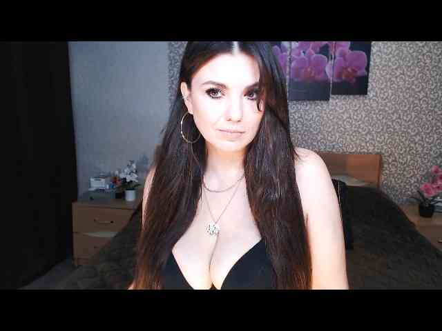 AwesomeValen webcam