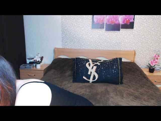 AwesomeValen webcam