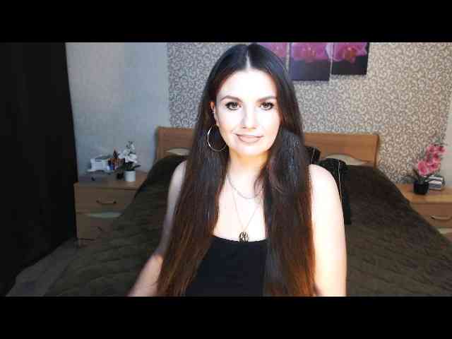 AwesomeValen webcam