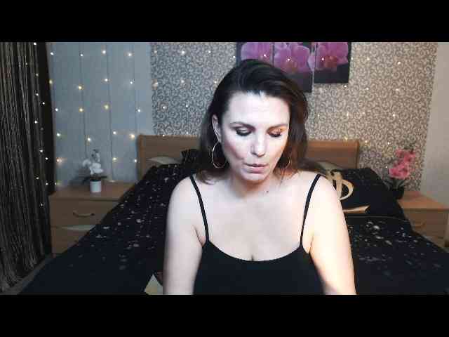 AwesomeValen AwesomeValen