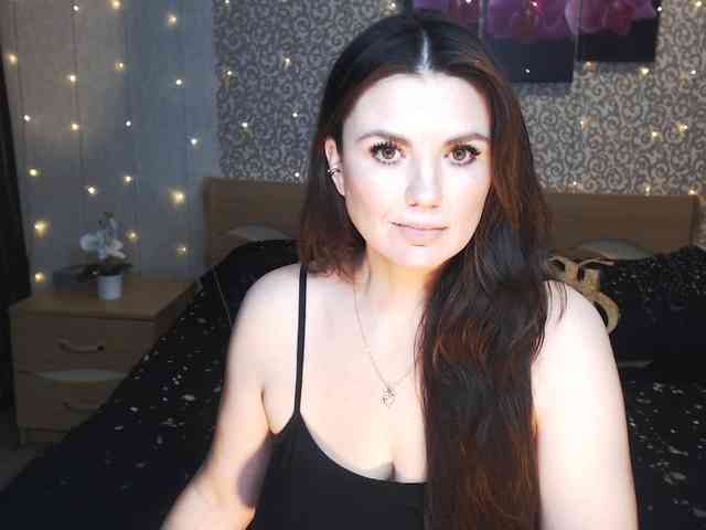 AwesomeValen AwesomeValen