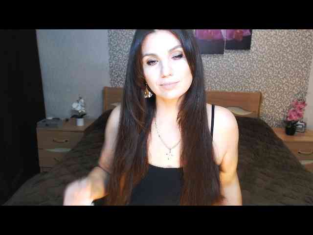 AwesomeValen webcam