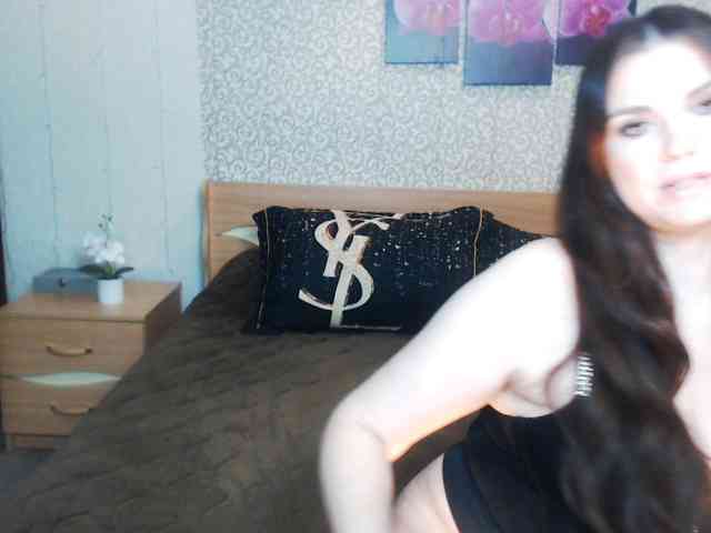 AwesomeValen AwesomeValen