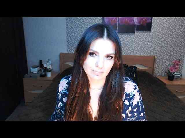 AwesomeValen webcam