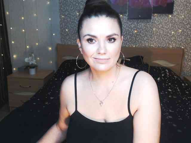 AwesomeValen AwesomeValen