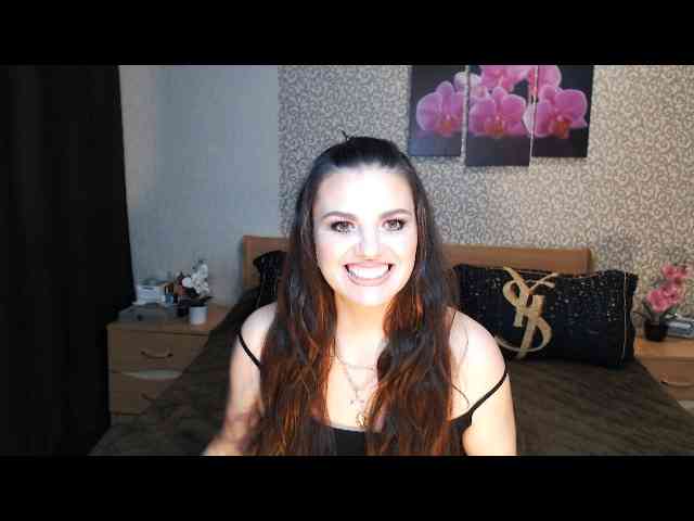 AwesomeValen webcam