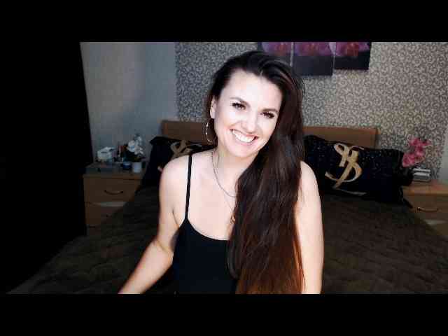 AwesomeValen webcam