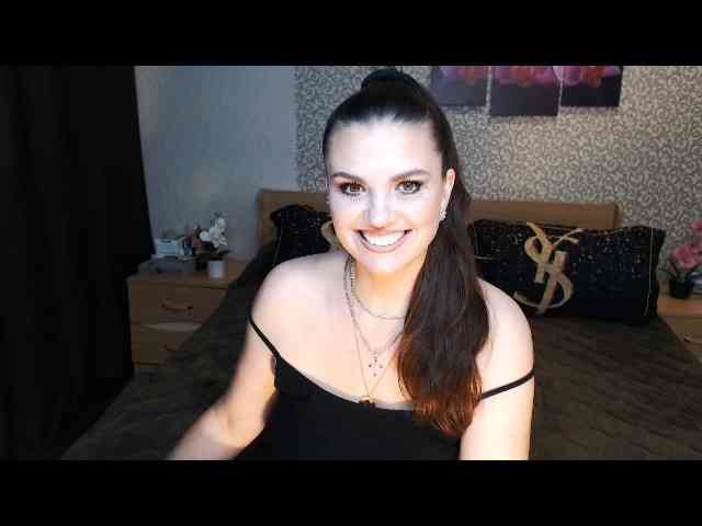 AwesomeValen webcam