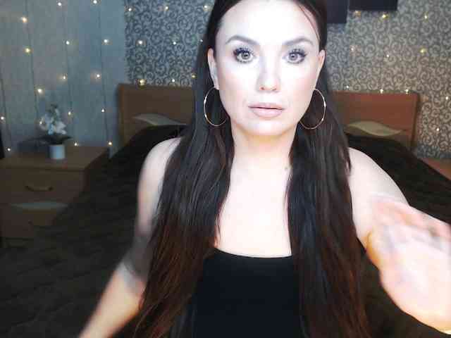 AwesomeValen AwesomeValen