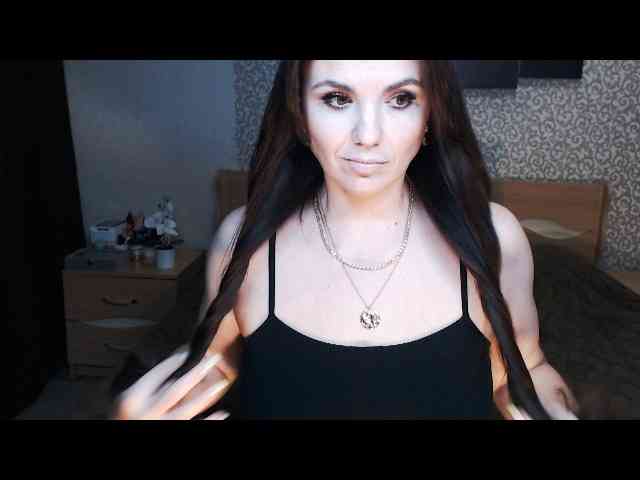 AwesomeValen webcam