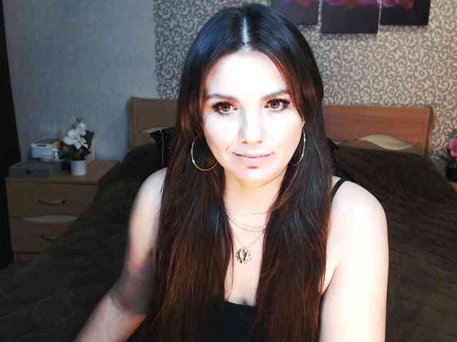 AwesomeValen webcam