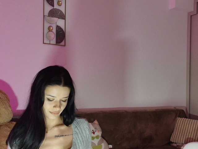 EvaEillish's BongaCams show and profile