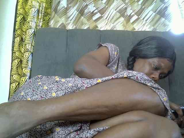 Princesstanasha webcam