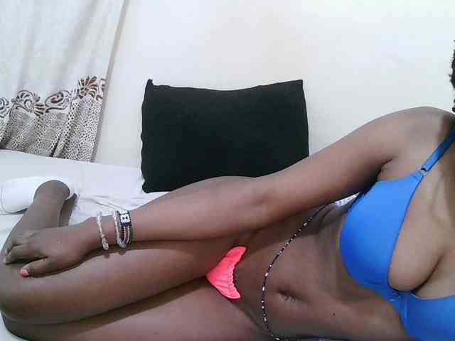 pretty-sonya webcam