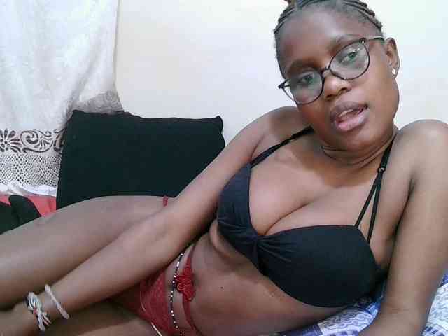 pretty-sonya webcam
