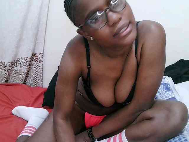 pretty-sonya webcam