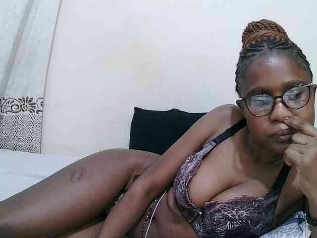 pretty-sonya webcam