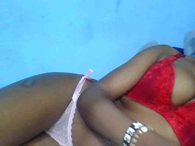 pretty-sonya webcam