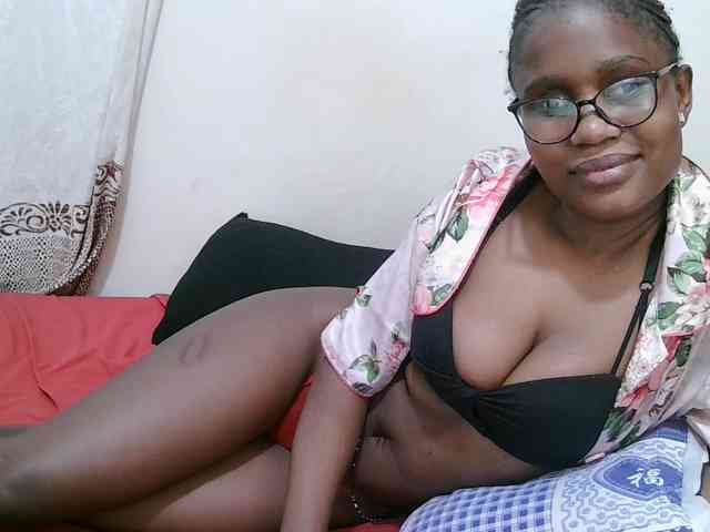 pretty-sonya webcam