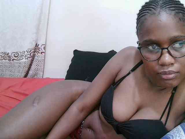 pretty-sonya webcam