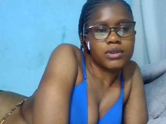 pretty-sonya webcam