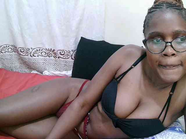 pretty-sonya webcam