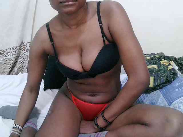 pretty-sonya webcam