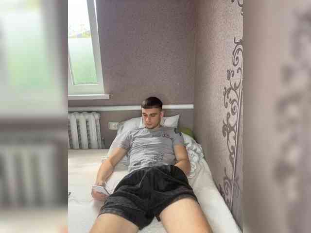 Radislav2001 Live Webcam on BongaCams