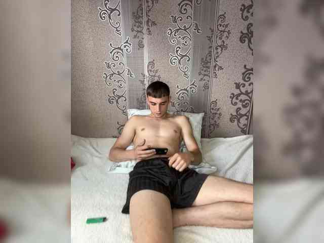 Radislav2001 Live Webcam on BongaCams