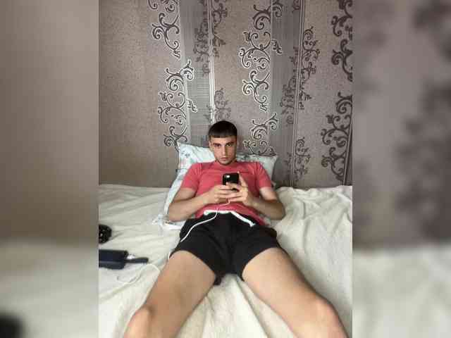 Radislav2001 Live Webcam on BongaCams