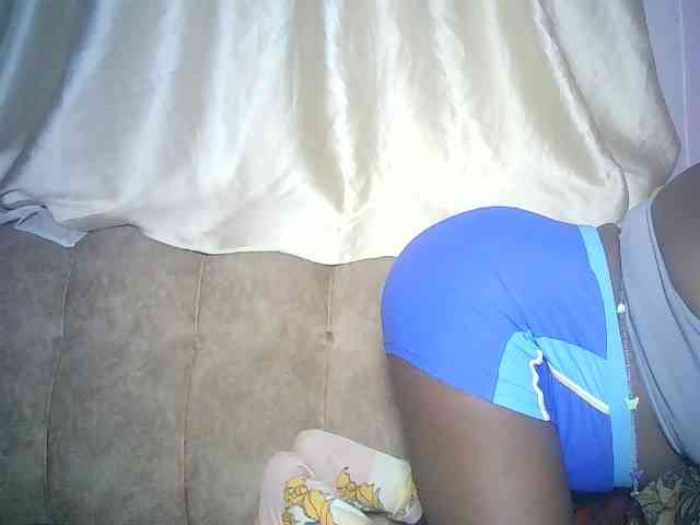 sexyass33 webcam