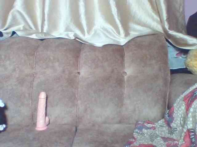 sexyass33 webcam