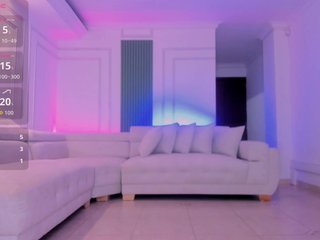 violet-thomas Porn Show