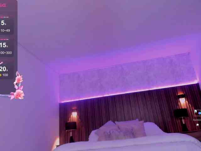 violet-thomas webcam