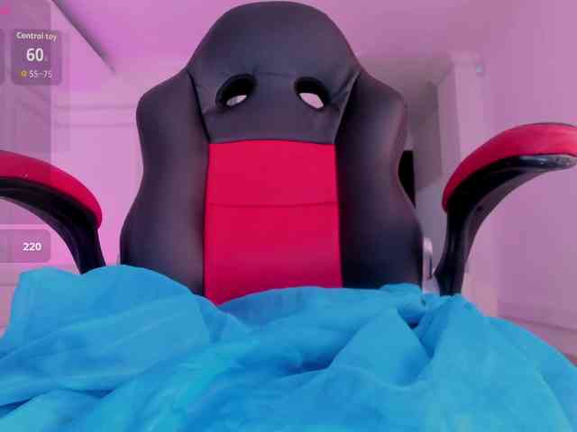 violet-thomas webcam