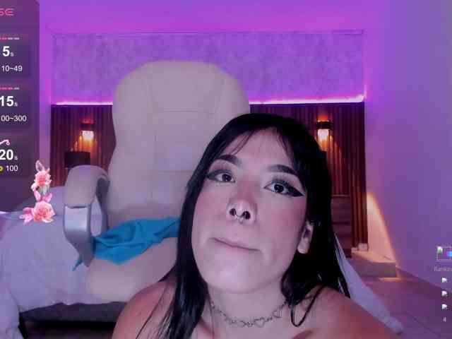 violet-thomas webcam