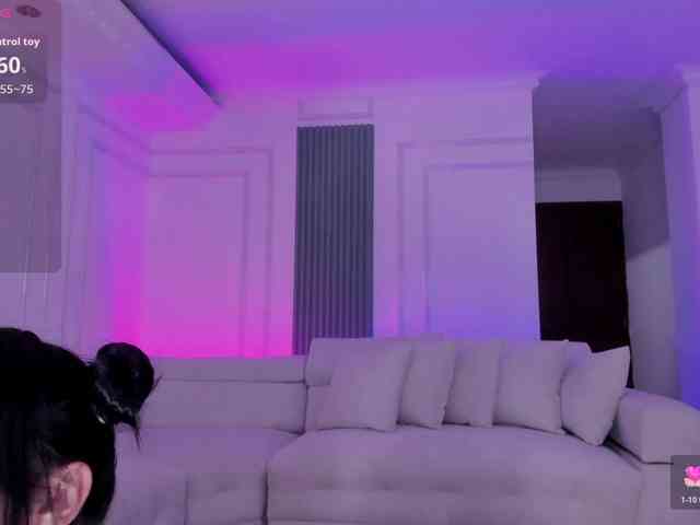 violet-thomas webcam